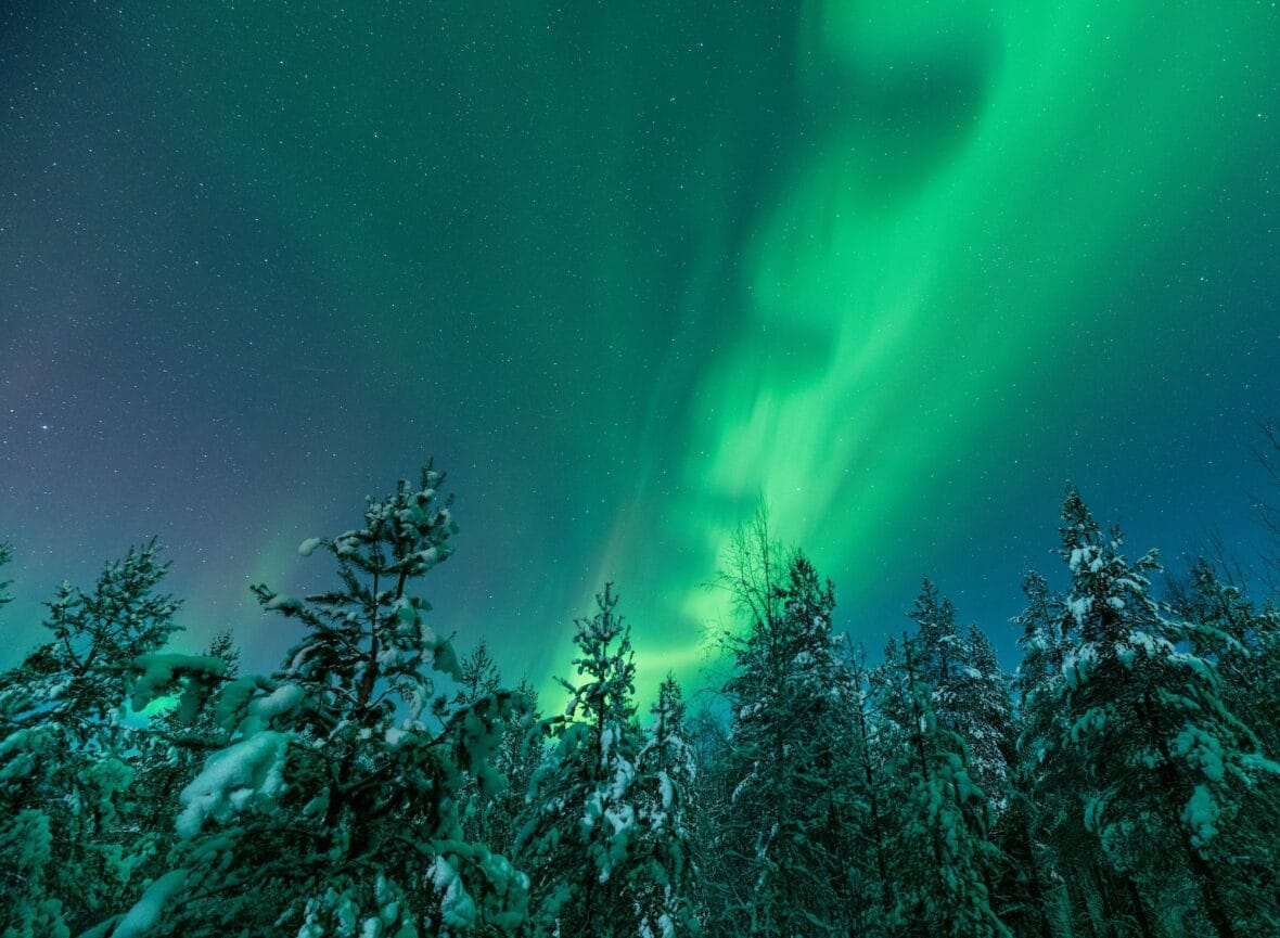 northernlightsinfinnishlapland